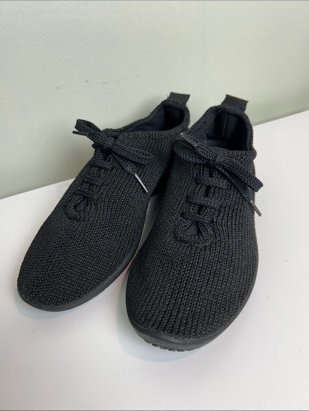Arcopedico Black Knit Lace Up Comfort Walking Shoes Size 38